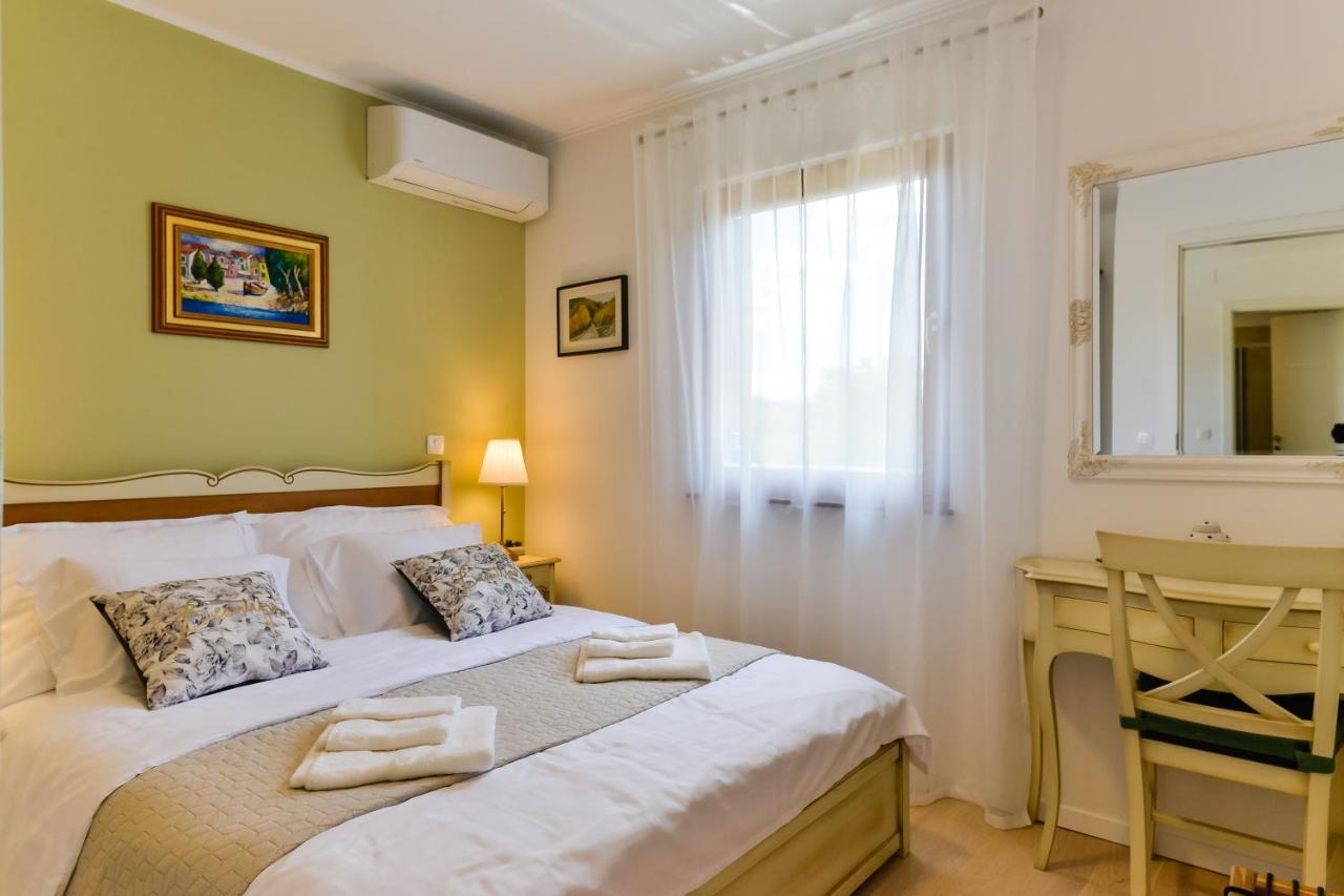 Villa Luciana Spa House, Буйе Экстерьер фото